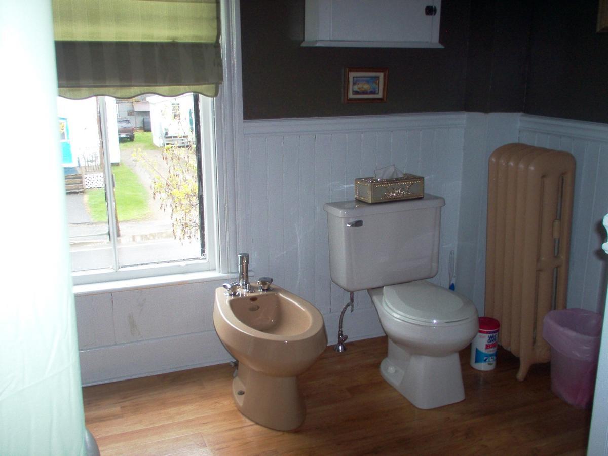 Parks Edge Inn Millinocket Εξωτερικό φωτογραφία