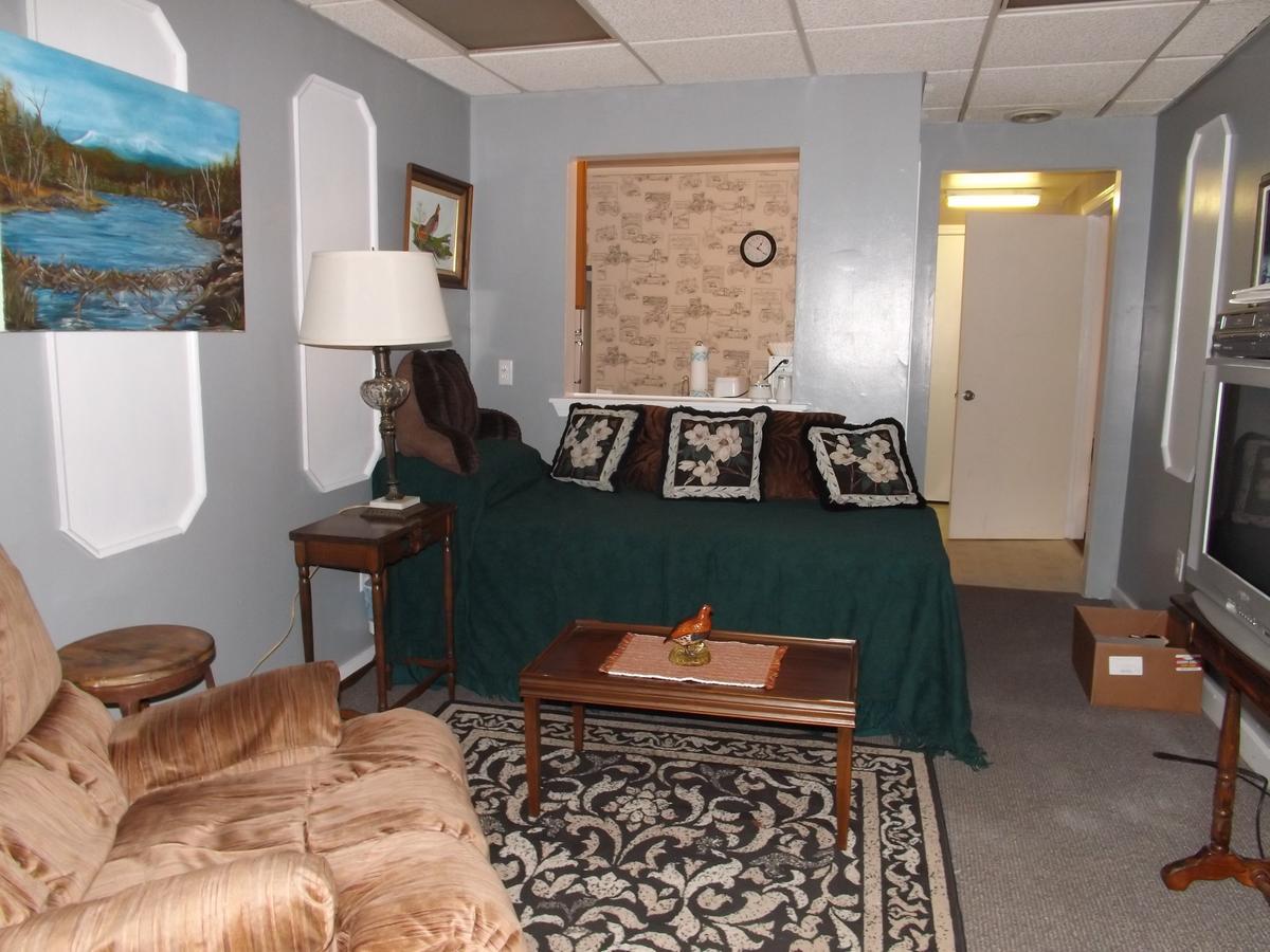 Parks Edge Inn Millinocket Εξωτερικό φωτογραφία