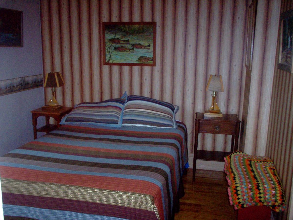 Parks Edge Inn Millinocket Εξωτερικό φωτογραφία